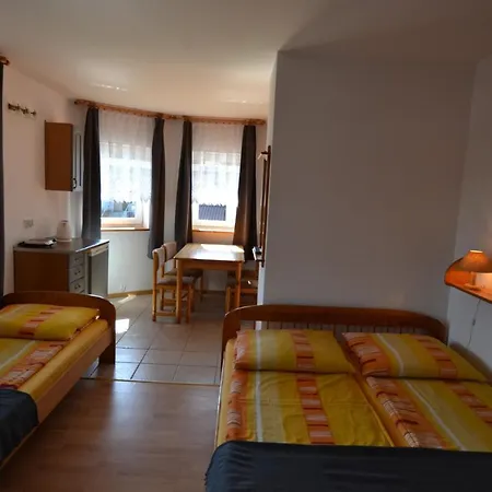 Przystan Guest house