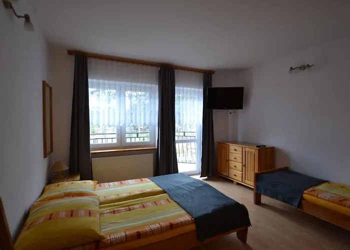 Przystan 3* 미에드지보드지